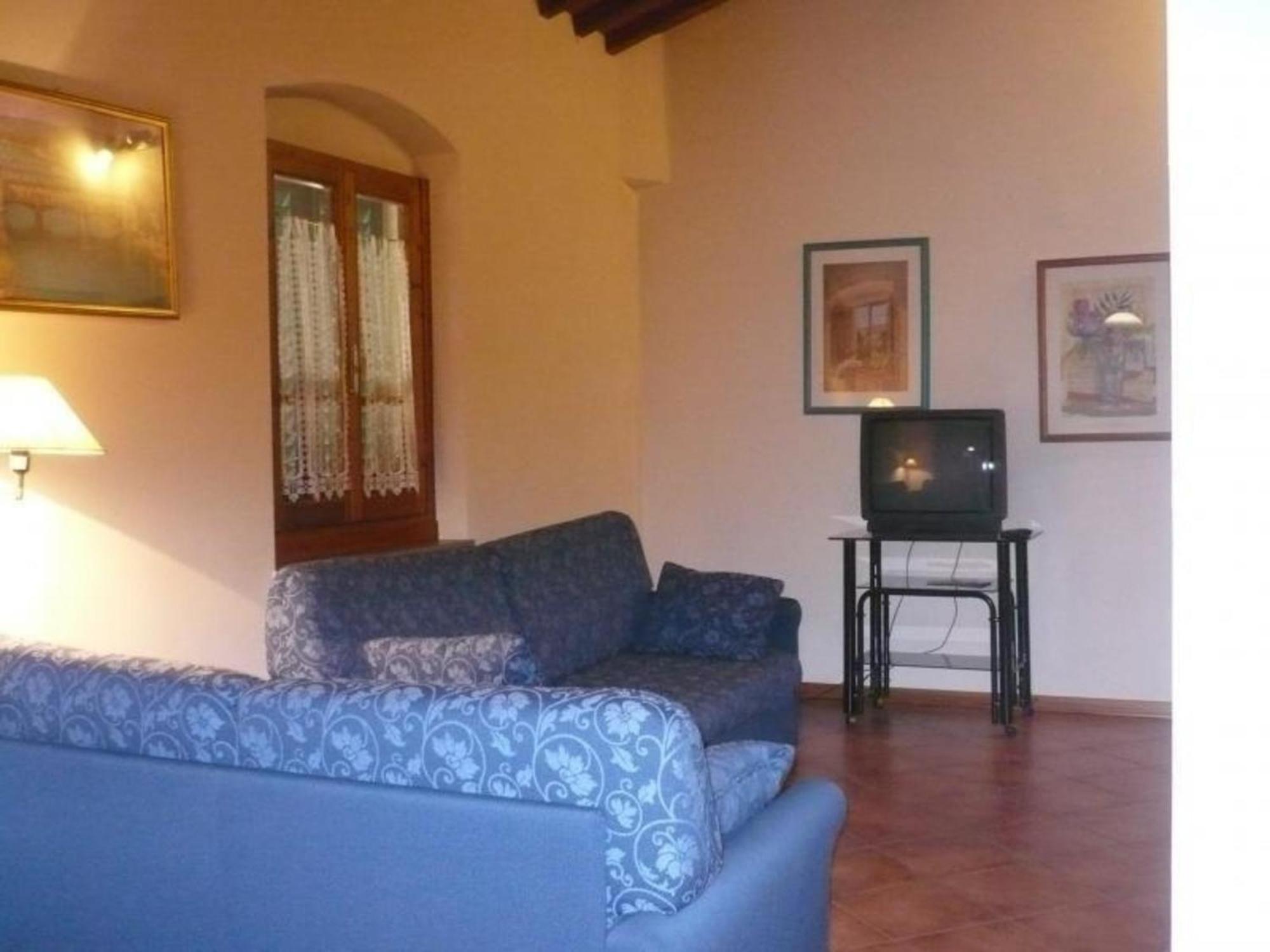 Charmantes Ferienhaus In Piani Della Rugginosa Mit Grossem Garten Reggello Εξωτερικό φωτογραφία